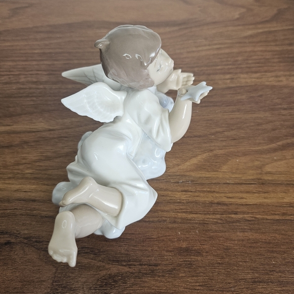 Vintage Lladro #5725 Making a Wish Angel With Star Figurine Glossy 1989 Spain - Picture 7 of 9
